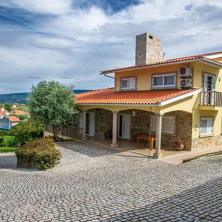 Recanto Transmontano Casa de Férias